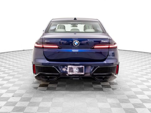 Used 2025 BMW 760i xDrive 760i xDrive w/ Executive Package image 4