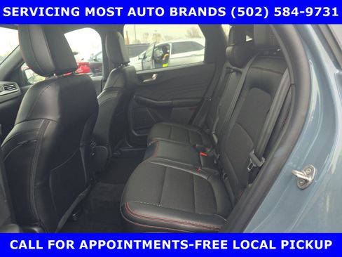 Used 2025 Ford Escape ST-Line w/ Equipment Group 301A image 15