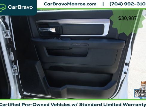 Used 2024 RAM 1500 Warlock AWD/4WD image 35