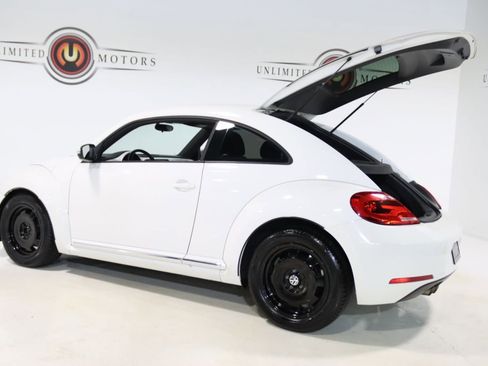 Used 2012 Volkswagen Beetle 2.5 FWD image 24