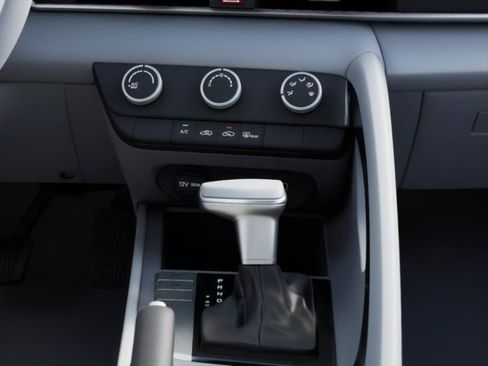 New 2026 Hyundai Elantra SE FWD image 16