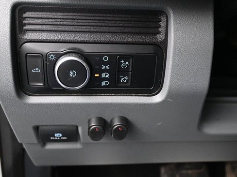 Used 2024 Ford F350 XLT image 24