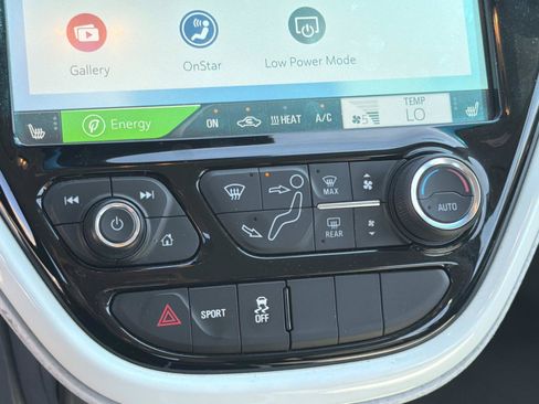 Used 2021 Chevrolet Bolt LT FWD image 14