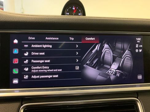 Used 2023 Porsche Panamera 4 Platinum Edition w/ Assistance Package image 19