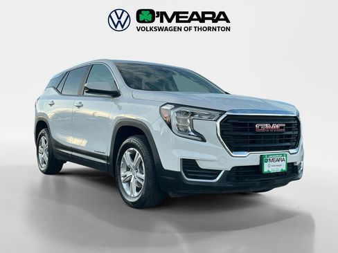 Used 2024 GMC Terrain SLE image 7