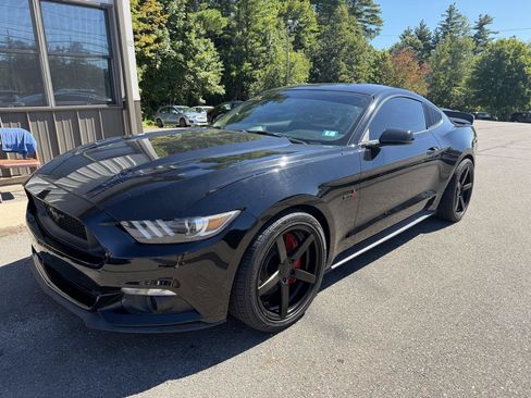 Used 2015 Ford Mustang GT Premium w/ Equipment Group 401A RWD image 1