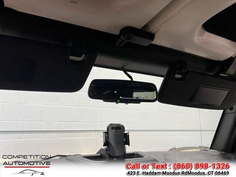 Used 2018 Jeep Wrangler Unlimited Sport S AWD/4WD image 12
