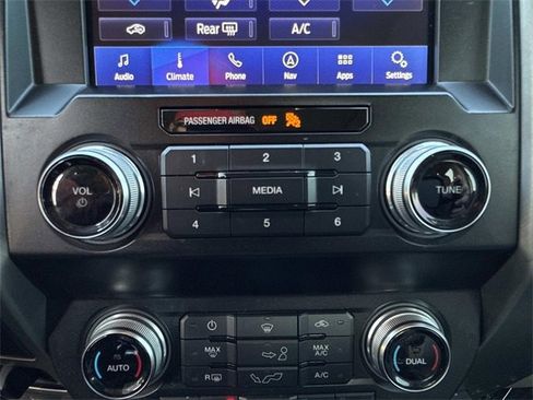 Used 2020 Ford F150 Limited w/ Trailer Tow Package image 22