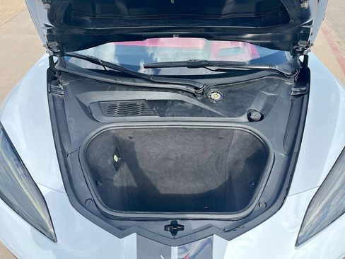 Used 2020 Chevrolet Corvette Stingray Premium Cpe w/ 3LT Preferred Equipment Group image 26