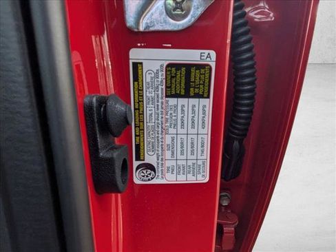 Used 2025 Subaru Crosstrek 2.0i Premium image 22