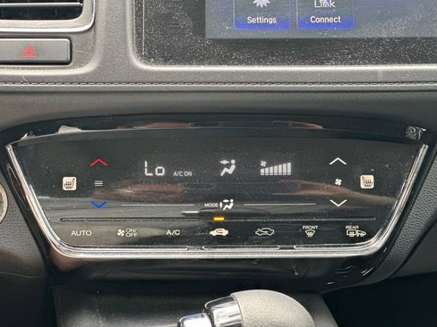 Used 2018 Honda HR-V EX image 25