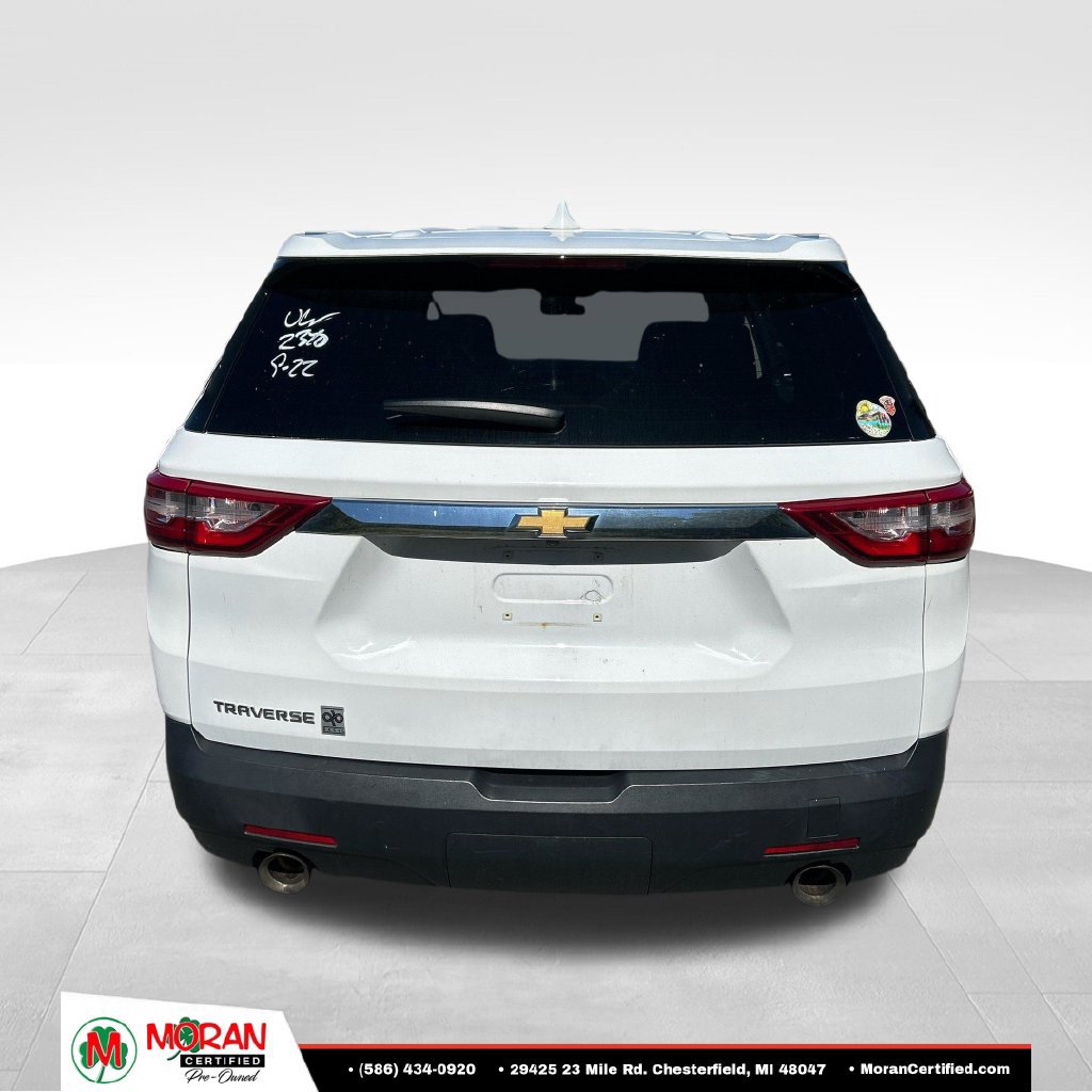 Used 2019 Chevrolet Traverse LS FWD image 4