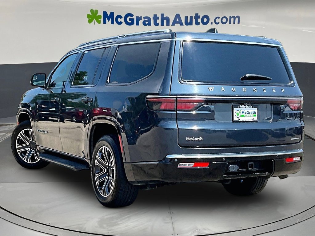 Used 2024 Jeep Wagoneer Series II w/ Flexible Seating Group AWD/4WD image 5