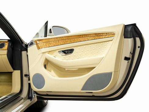 Used 2020 Bentley Continental GT image 51