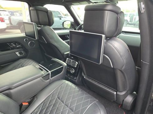 Used 2021 Land Rover Range Rover SV Autobiography Dynamic image 12