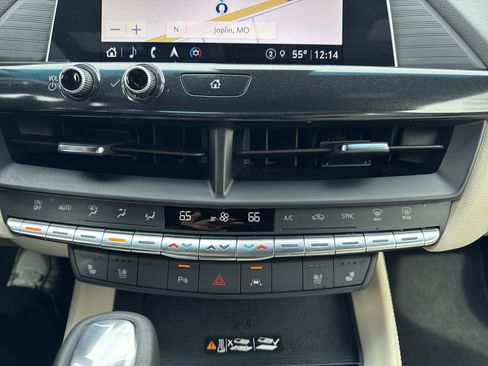 Certified 2025 Cadillac CT4 Premium Luxury image 19