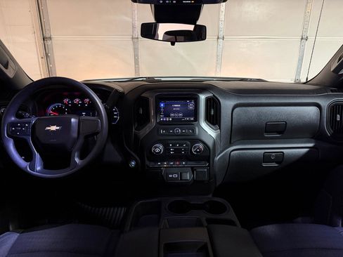 Used 2022 Chevrolet Silverado 1500 Custom AWD/4WD image 14