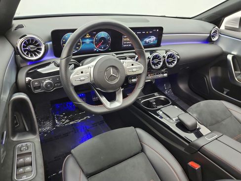 Used 2022 Mercedes-Benz A 220 image 14