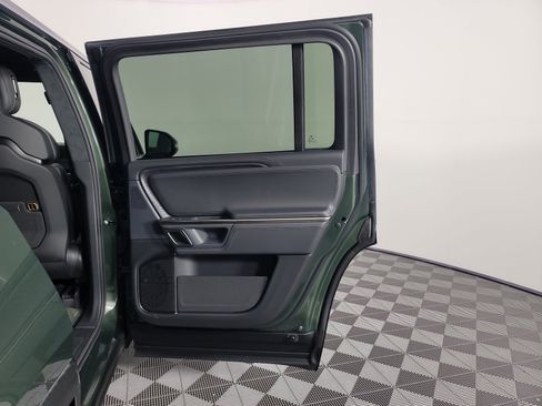 Used 2024 Rivian R1S Adventure AWD/4WD image 19