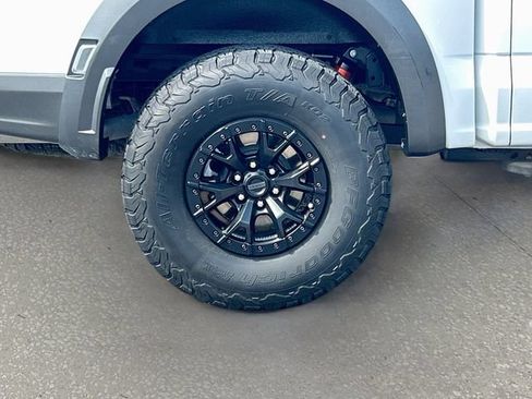 Used 2023 Ford F150 Raptor w/ Raptor 37 Performance Package AWD/4WD image 32