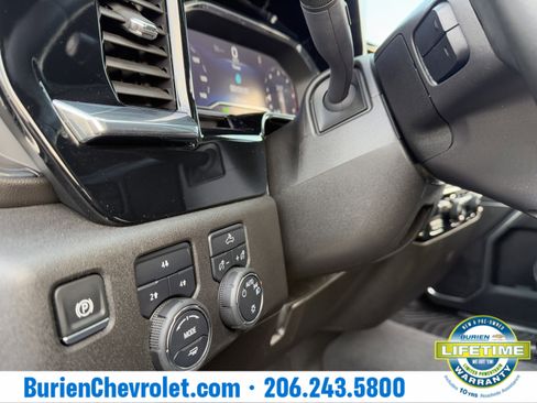 Used 2024 Chevrolet Silverado 2500 LT image 10