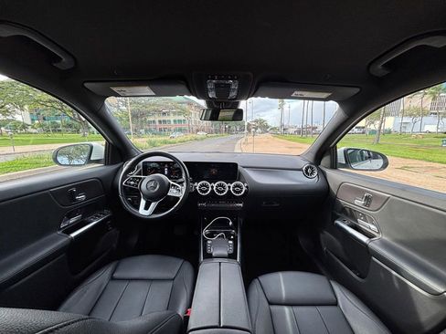 Used 2021 Mercedes-Benz GLA 250 w/ Premium Package image 10