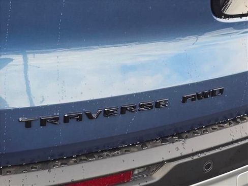 New 2026 Chevrolet Traverse Z71 w/ Driver Confidence Package image 24