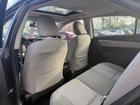 Used 2014 Toyota Corolla LE image 11