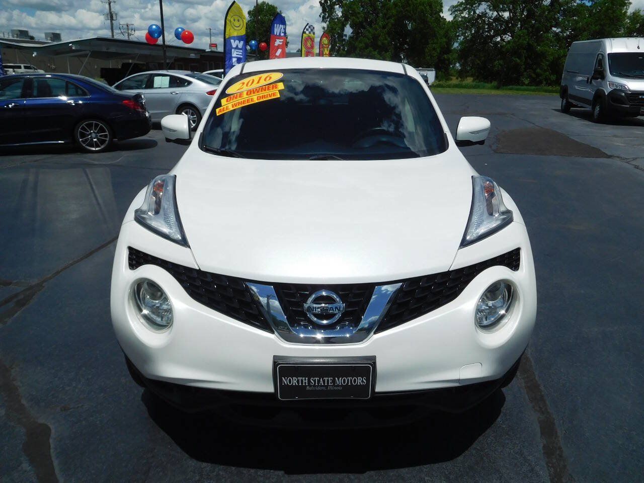 Used 2016 Nissan Juke SV w/ Technology Package AWD/4WD image 3