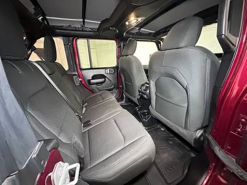 Certified 2021 Jeep Wrangler Unlimited Sport image 24