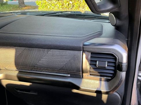 Used 2022 Ford F150 Platinum w/ Equipment Group 701A High image 23