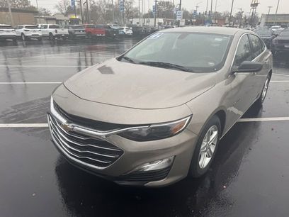 Used 2022 Chevrolet Malibu LS