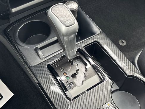 Used 2018 Toyota 4Runner TRD Off-Road Premium image 35