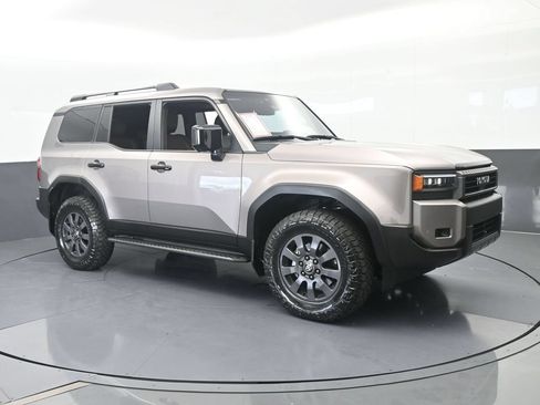 Used 2025 Toyota Land Cruiser w/ Premium Package AWD/4WD image 8