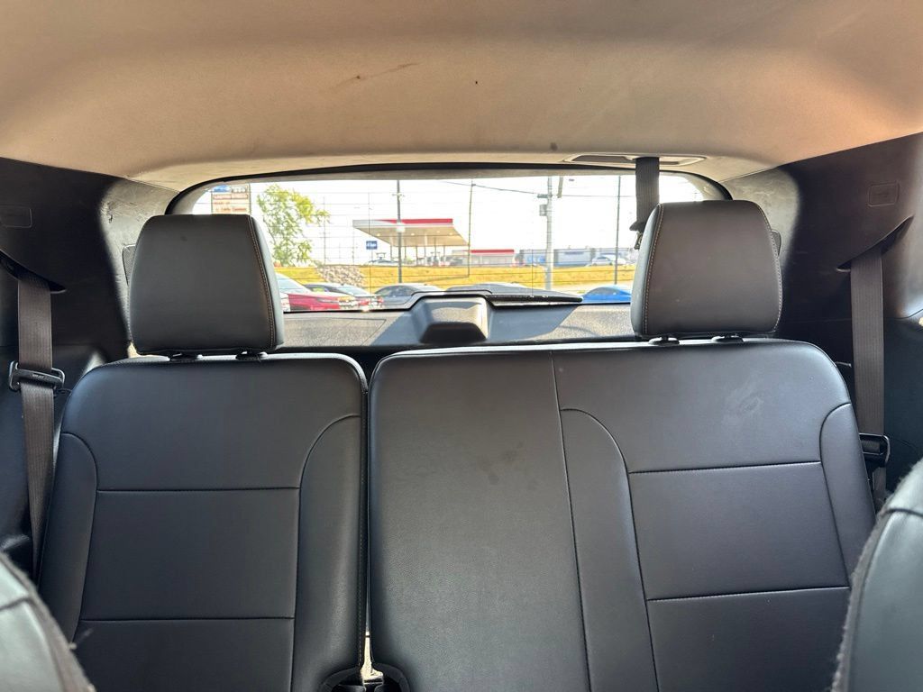 Used 2019 Chevrolet Traverse LT w/ LT Premium Package AWD/4WD image 27