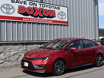 Used 2022 Toyota Corolla SE w/ SE Premium Package