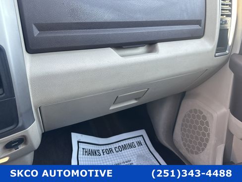 Used 2016 RAM 1500 Classic SLT image 22