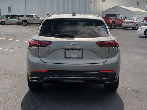 Used 2025 Buick Envision Sport Touring AWD/4WD image 7