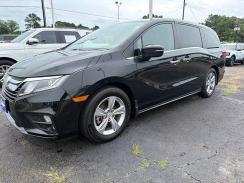 Used 2018 Honda Odyssey EX-L image 3