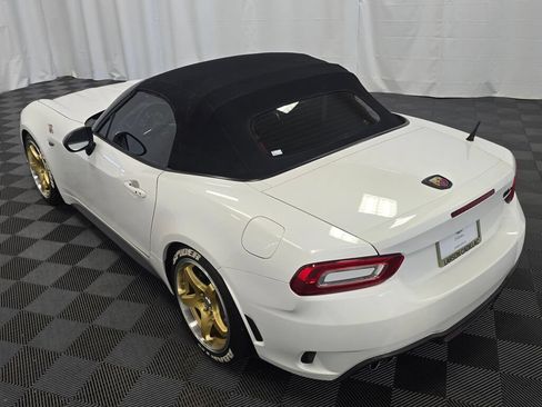 Used 2017 FIAT 124 Spider Abarth RWD image 26