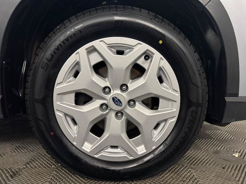 Used 2021 Subaru Forester AWD/4WD image 25