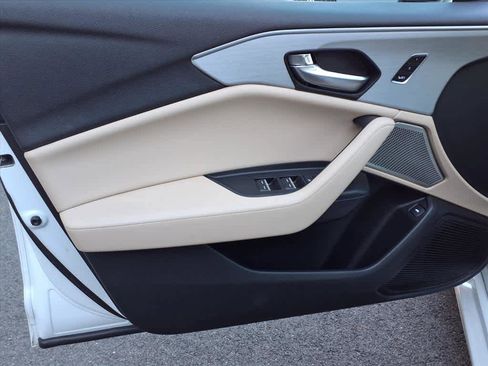 Certified 2022 Acura TLX w/ Technology Package image 10