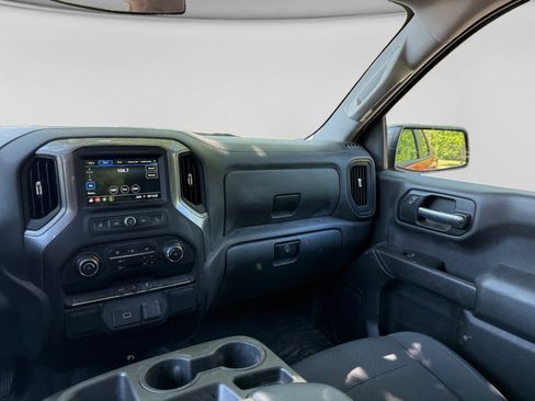 Used 2019 Chevrolet Silverado 1500 Custom AWD/4WD image 19