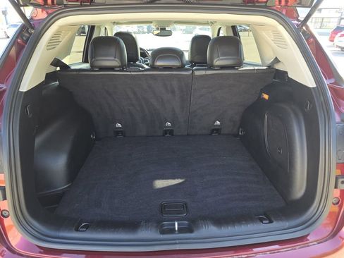 Used 2021 Jeep Compass Limited w/ Sun and Sound Group AWD/4WD image 12