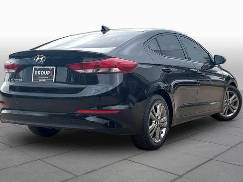 Used 2017 Hyundai Elantra SE FWD image 13