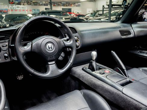 Used 2000 Honda S2000 image 16
