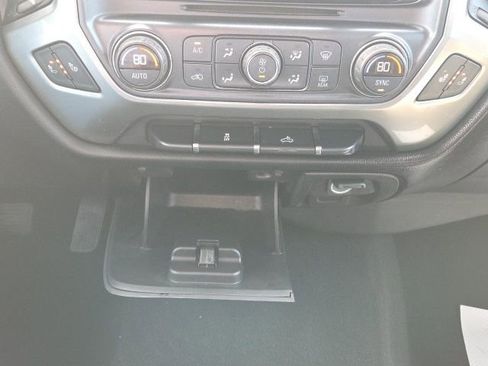 Used 2018 Chevrolet Silverado 1500 LT w/ All Star Edition image 28