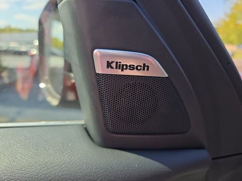 New 2026 Nissan Armada SL w/ Captain's Chari Seat Package image 18