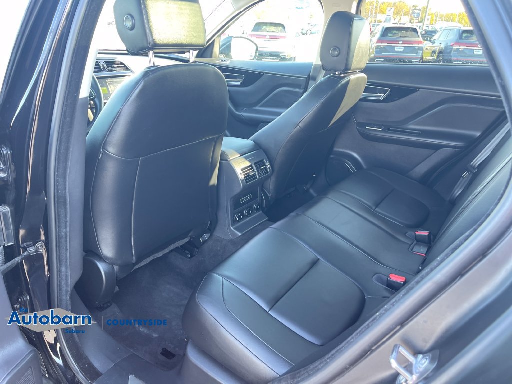 Used 2020 Jaguar F-PACE Premium AWD/4WD image 26