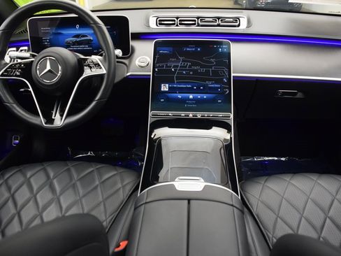 Certified 2025 Mercedes-Benz S 580 4MATIC Sedan image 19
